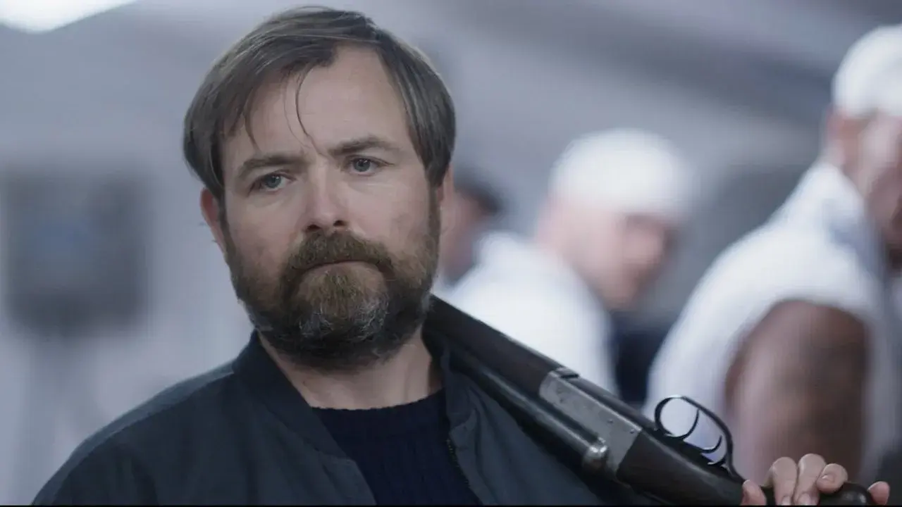 فیلم گاو وحشی (Bull 2021)