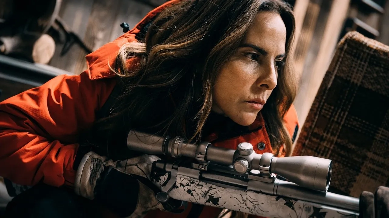 فیلم شکار ایوا براوو (Hunting Ava Bravo 2022)