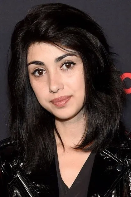 الکسا منصور