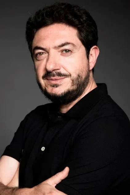 ارنستو بنژومیا
