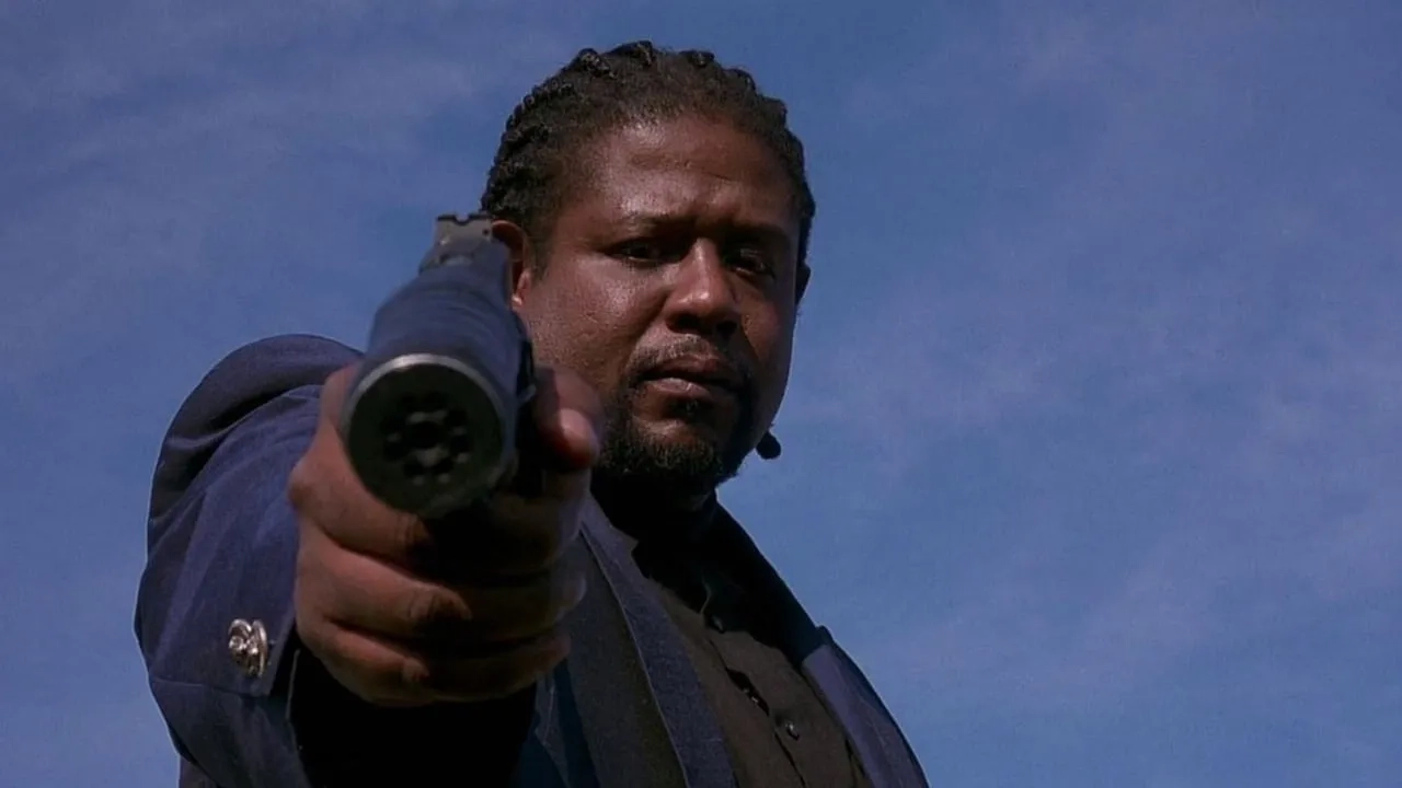 فیلم گوست داگ: روش سامورائی (Ghost Dog: The Way of the Samurai 1999)