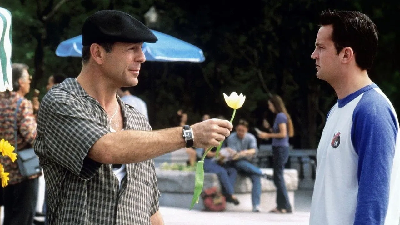 فیلم آخر خط (The Whole Nine Yards 2000)