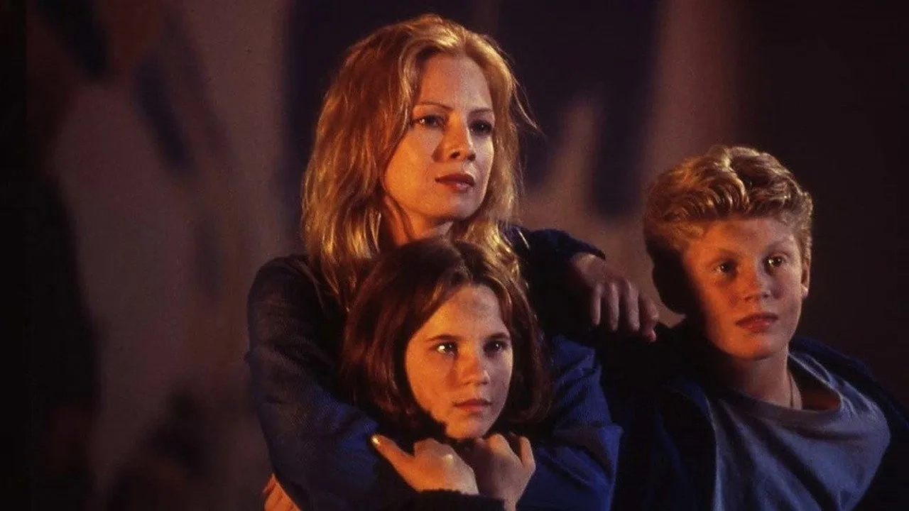 فیلم مرکز کنترل (Epicenter 2000)