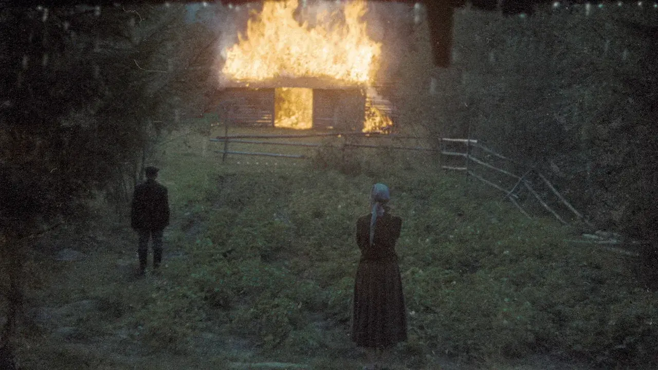 فیلم آینه (The Mirror 1975)