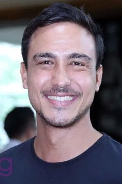 همیش داود
