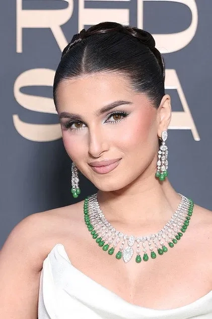 تارا سوتاریا