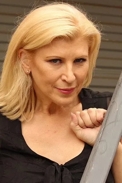 کلسا کینزلی