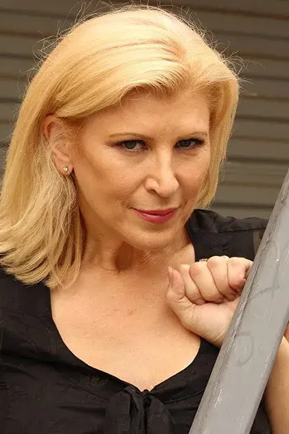 کلسا کینزلی