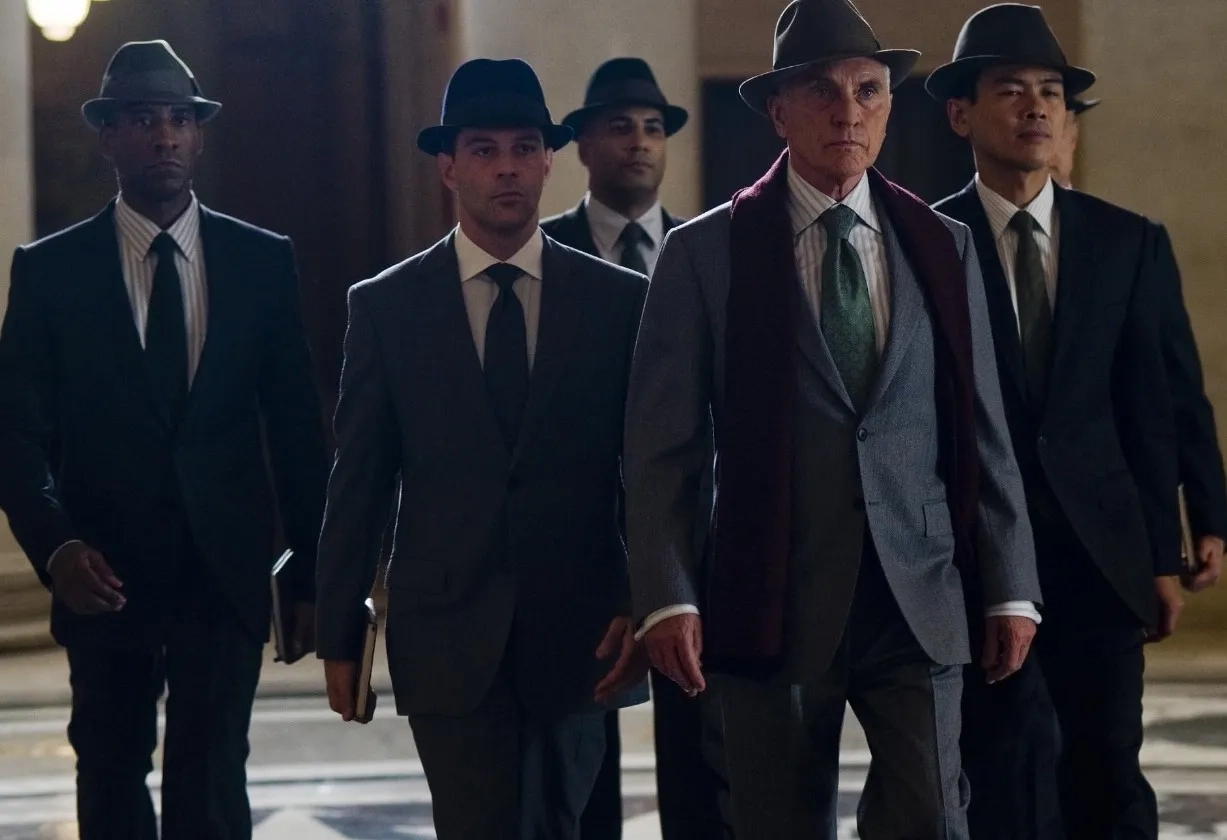 فیلم دیوان محاسبات (The Adjustment Bureau 2011)