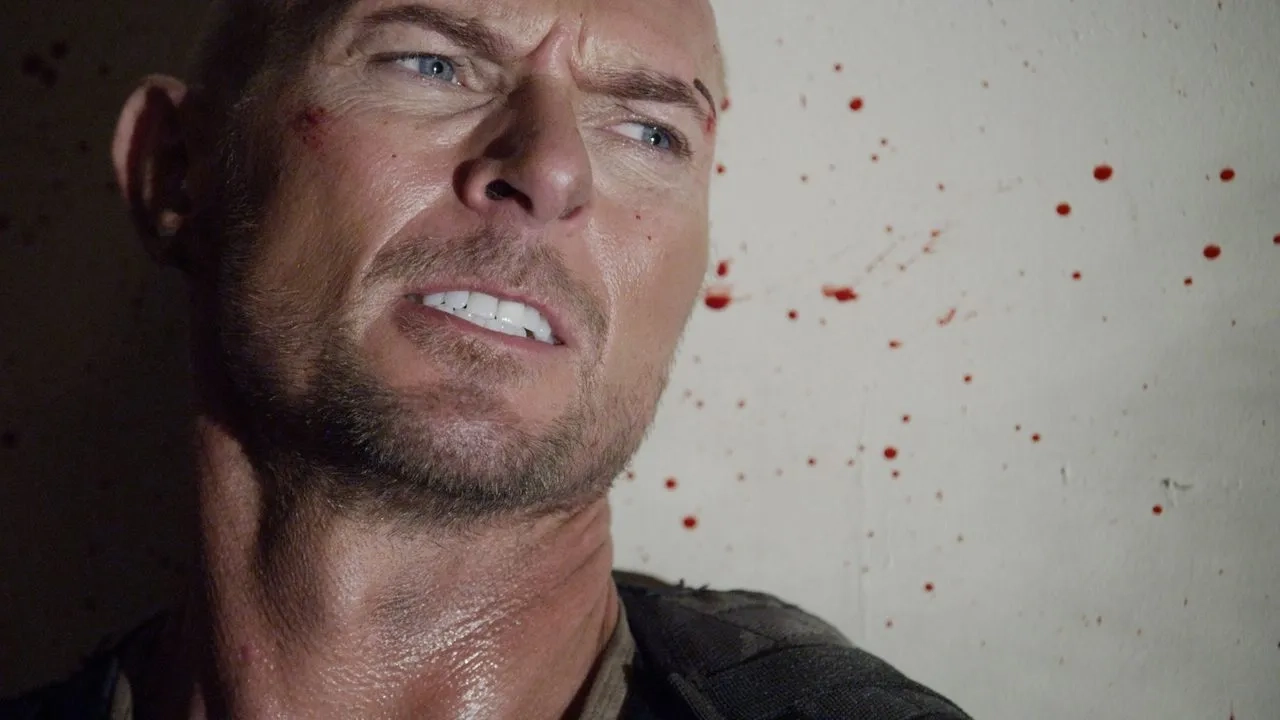 فیلم پس از سقوط (Dead Drop 2013)