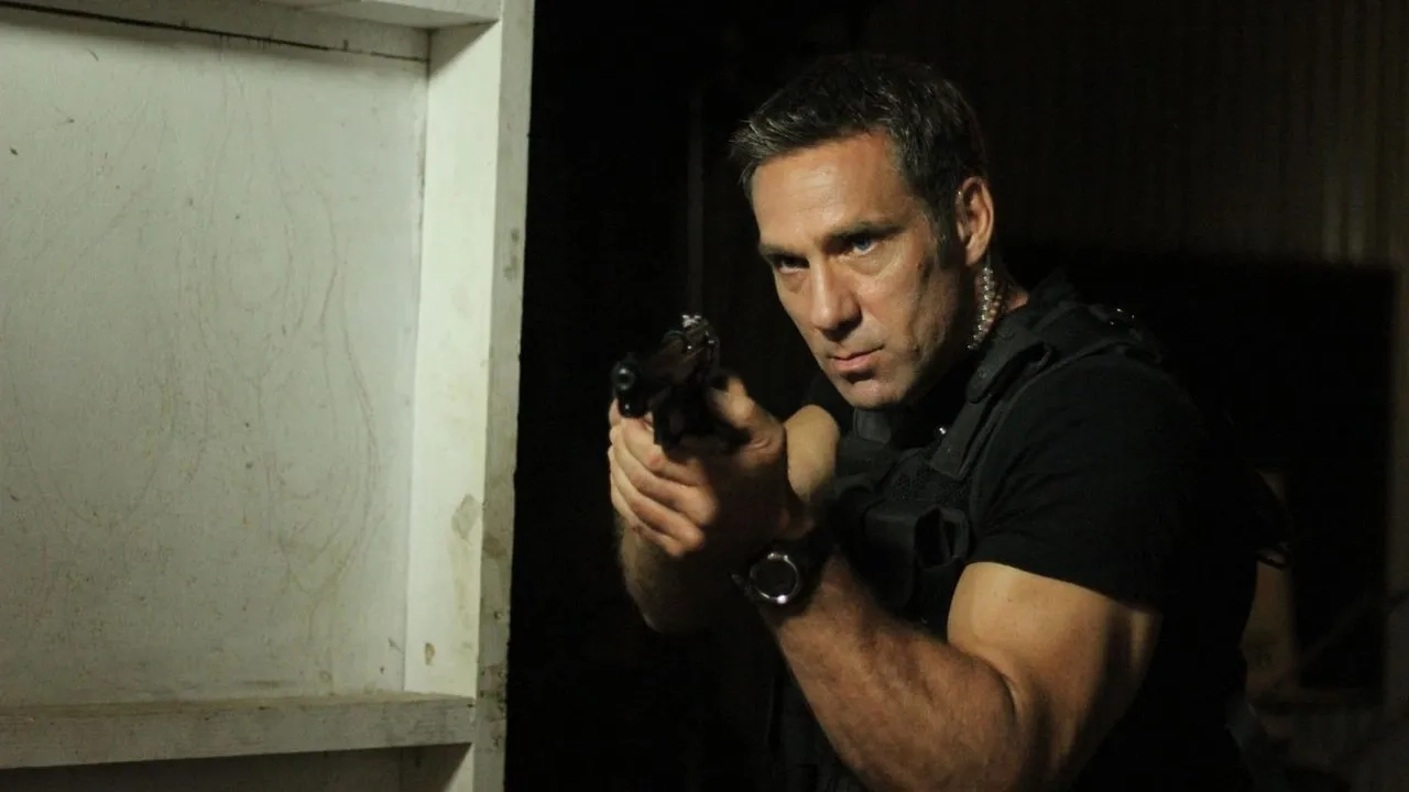 فیلم لیک نافرجام (Misfire 2014)