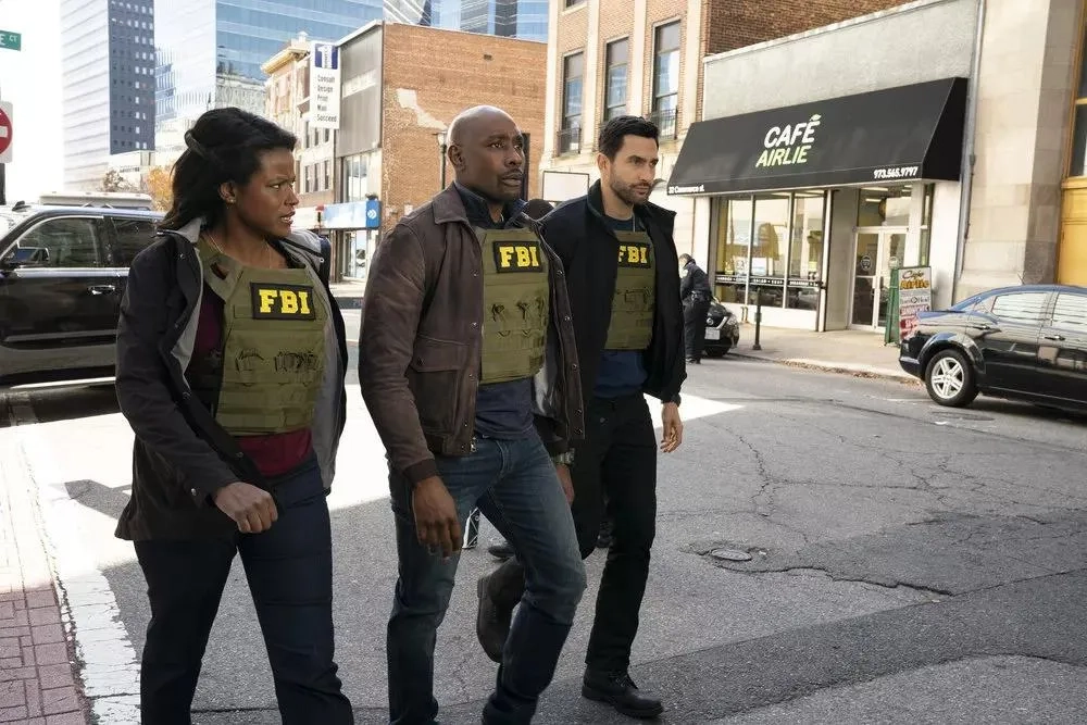 سریال دشمن درون (The Enemy Within 2019)