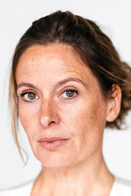 سارا دوگ Ásgeirsdóttir