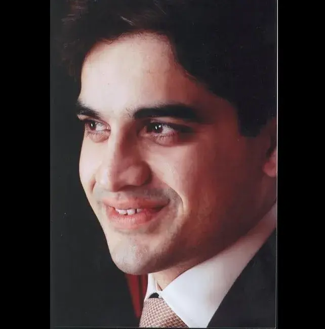 عمیر  رعنا
