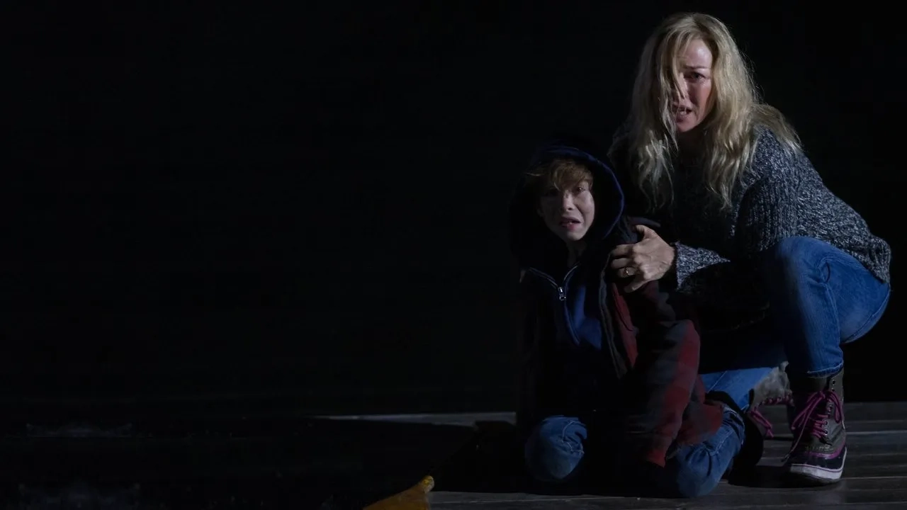 فیلم بسته شده (Shut In 2016)