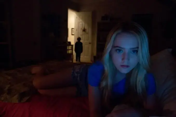 فیلم فعالیت فراطبیعی 4 (Paranormal Activity 4 - 2012)