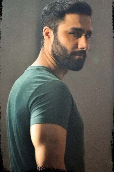 احمد علی اکبر