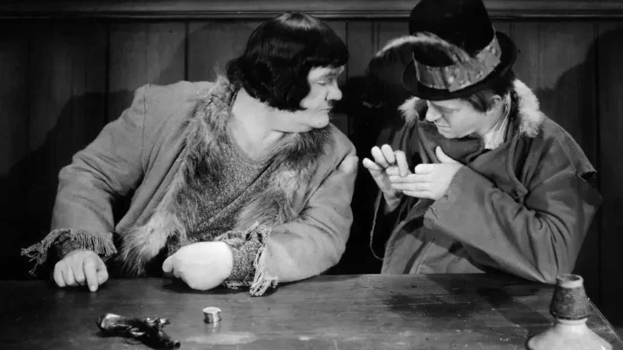 فیلم لورل و هاردی: دخترکولی (The Bohemian Girl 1936)