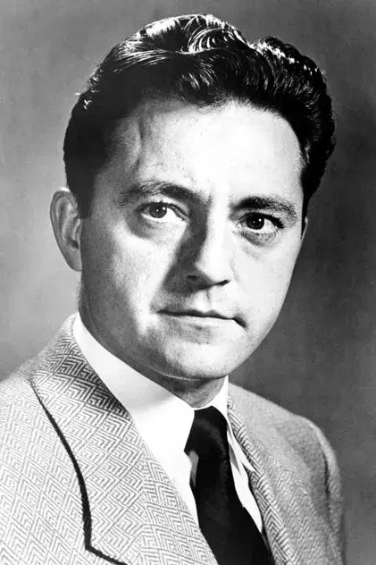 ادوارد بینز