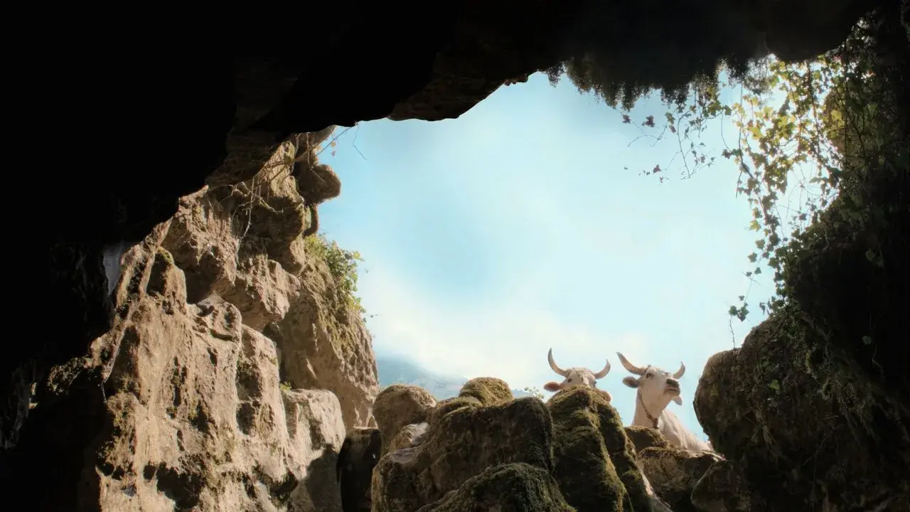 فیلم حفره (Il Buco 2021)