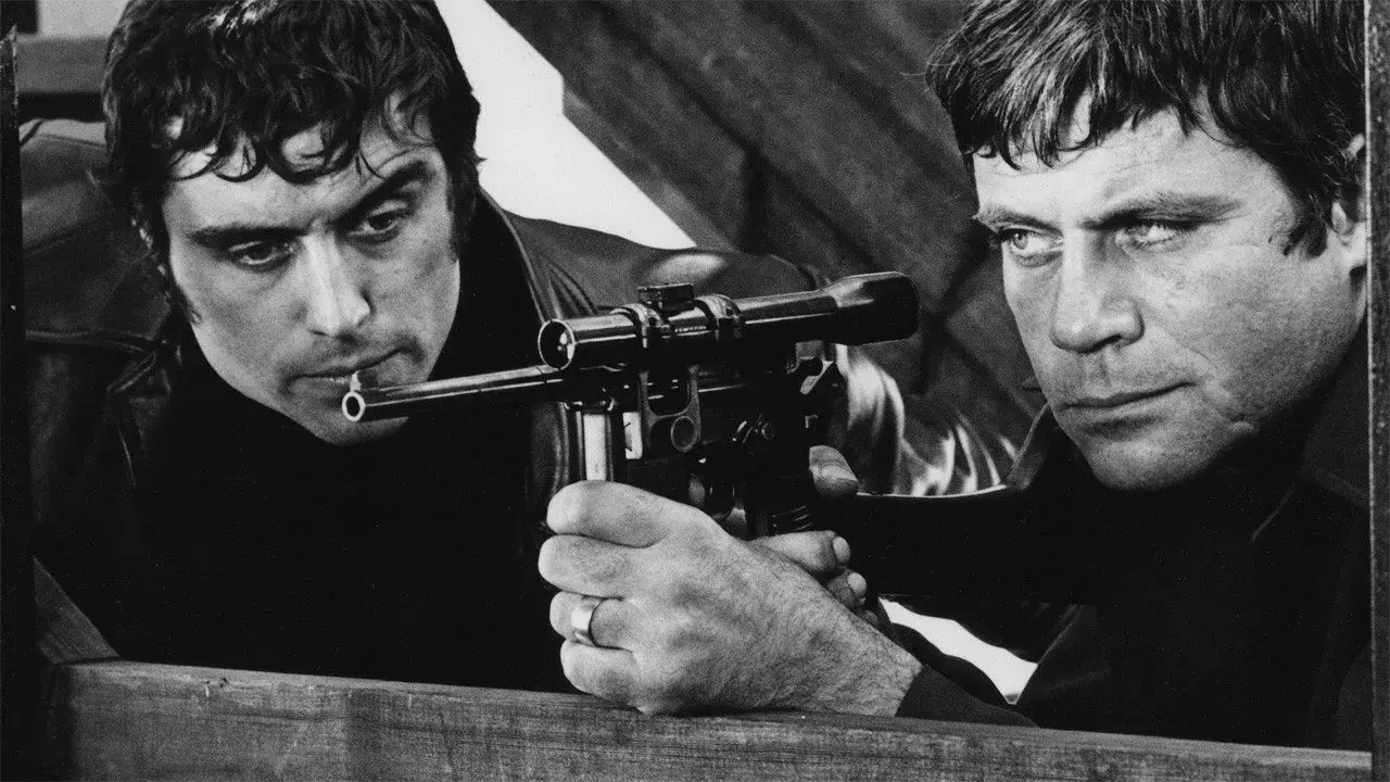 فیلم هدف ثابت (Sitting Target 1972)