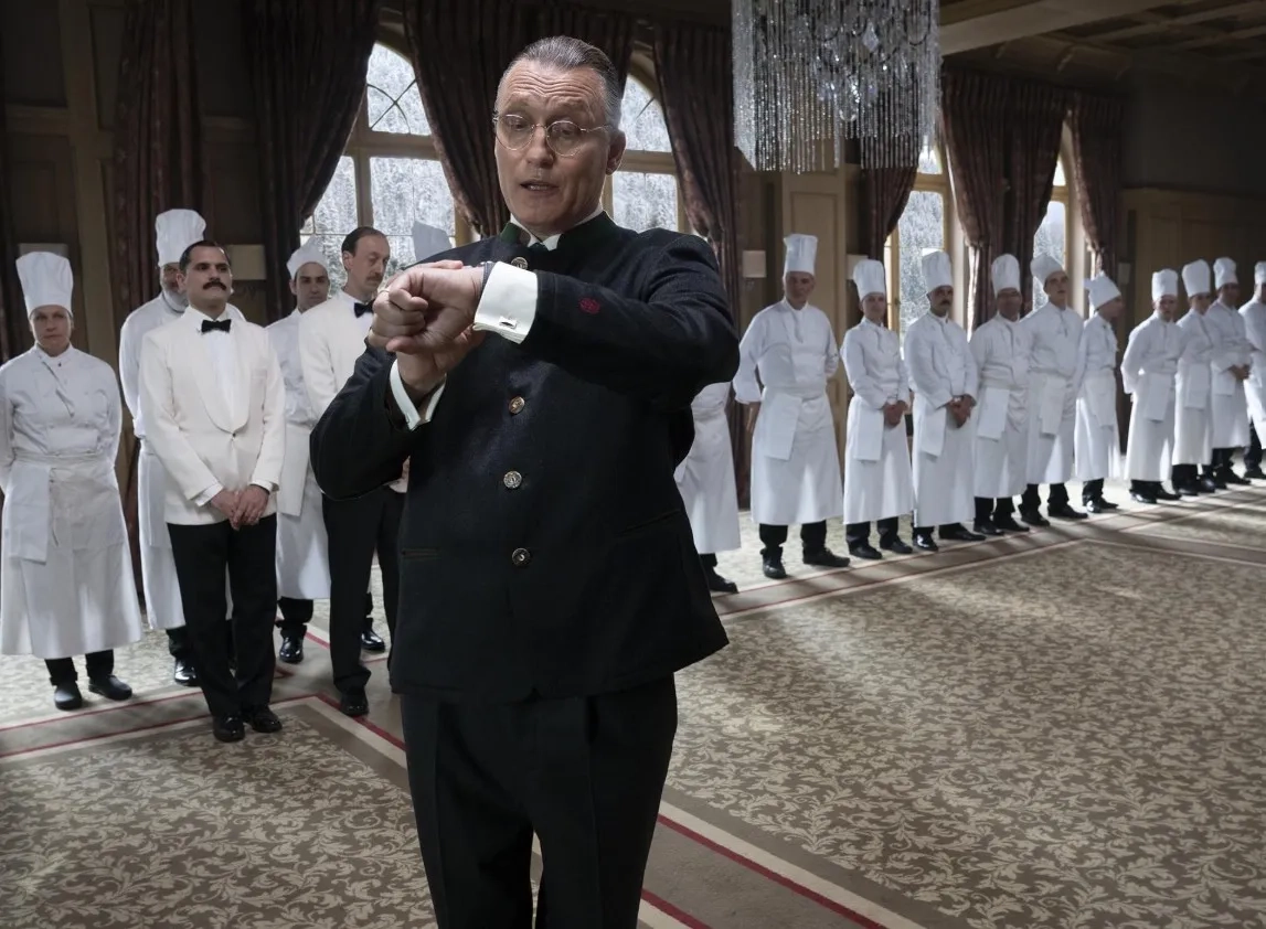 فیلم قصر (The Palace 2023)