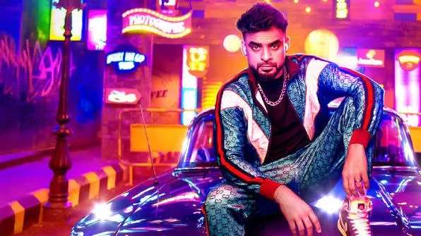 فیلم هندی مبارز (Thallumaala 2022)