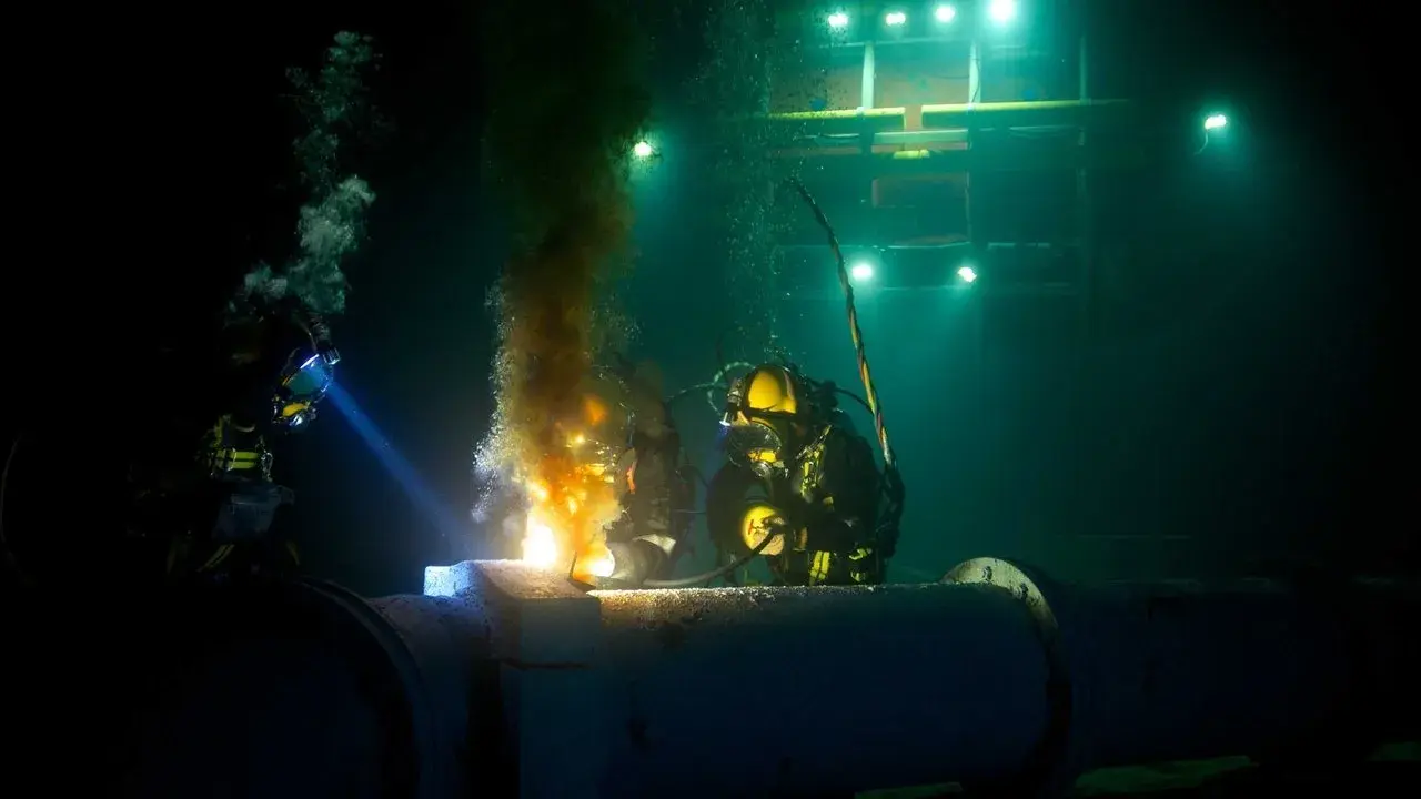 فیلم تحت فشار (Pressure 2015)