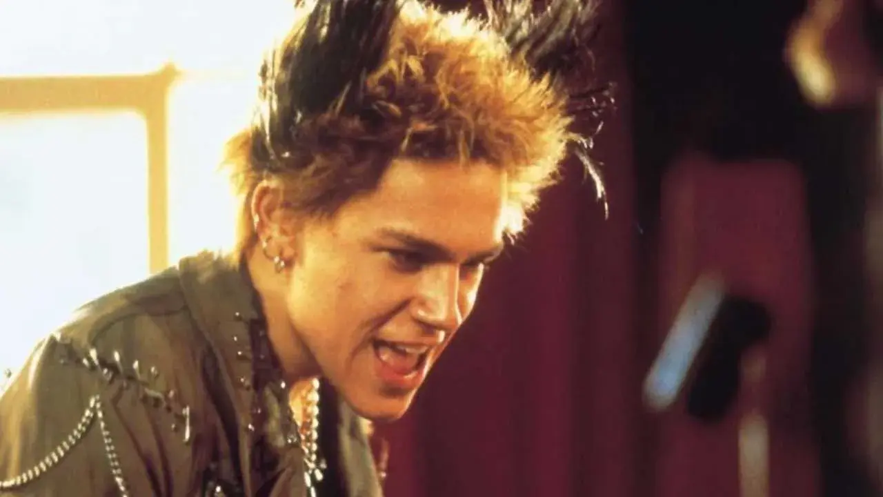 فیلم درد سرهای هارولد اسمیت (Whatever Happened to Harold Smith? 1999)