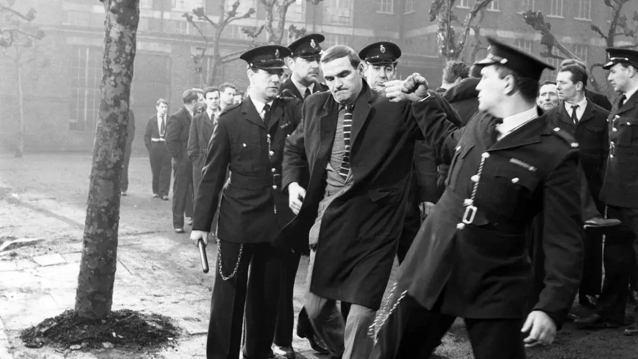 فیلم مجرم (The Concrete Jungle 1960)