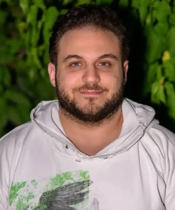 احمد فارس