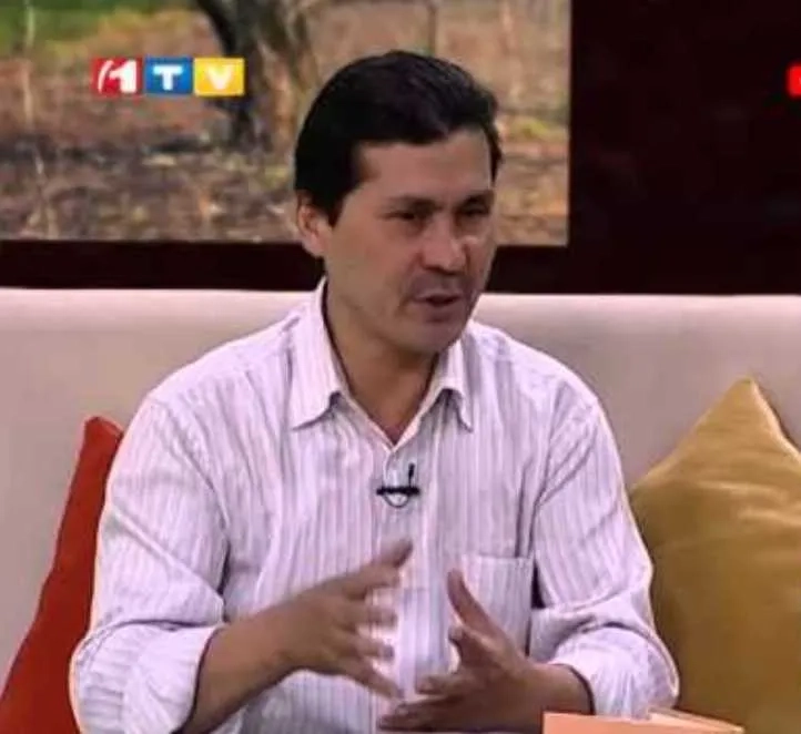 نبی تنها