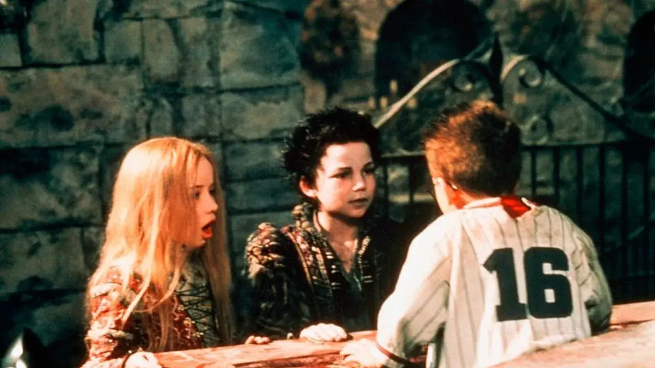 فیلم خون آشام کوچولو (The Little Vampire 2000)