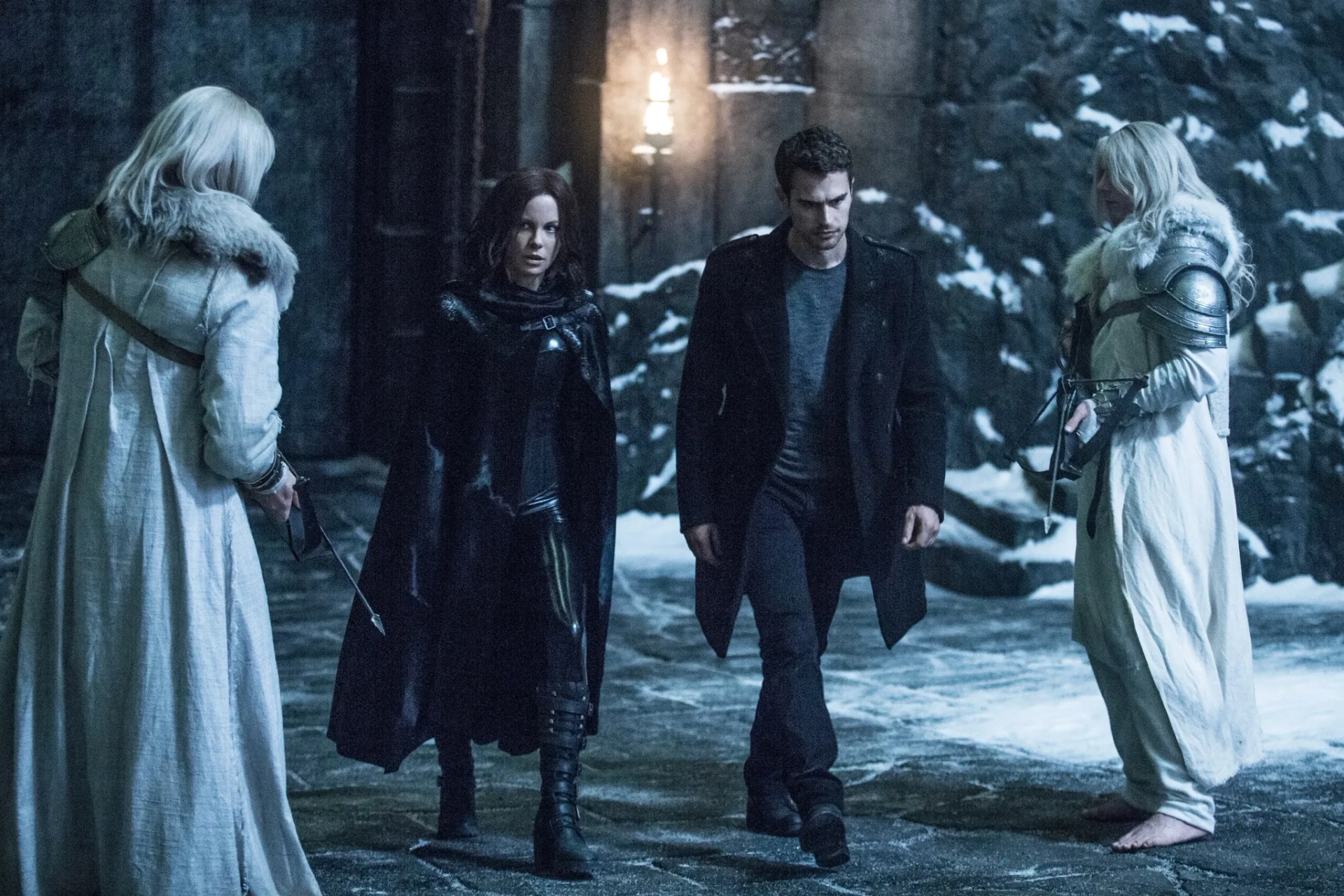 فیلم جهان زیرین: جنگ‌های خونین (Underworld: Blood Wars 2016)