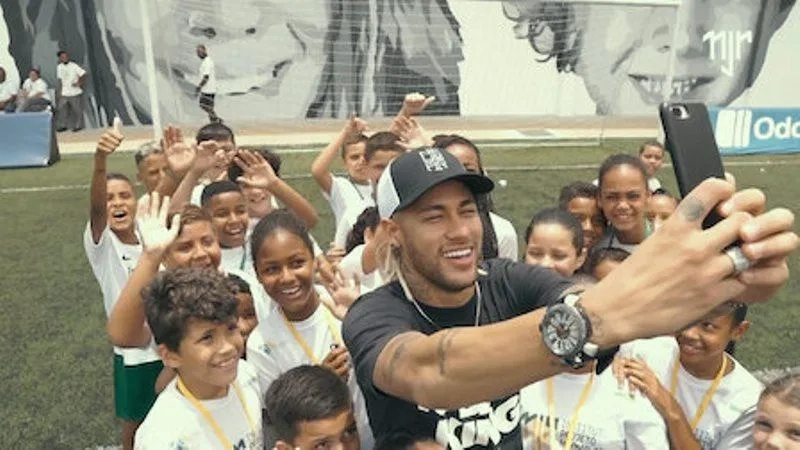 مستند نیمار: هرج و مرج کامل (Neymar: The Perfect Chaos 2021)
