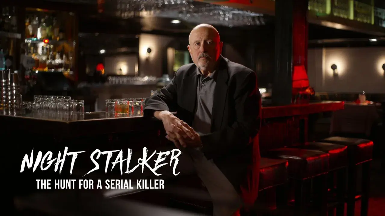 مستند سریالی شبگرد: شکار یک قاتل زنجیره‌ ای (Night Stalker: The Hunt for a Serial Killer 2021)