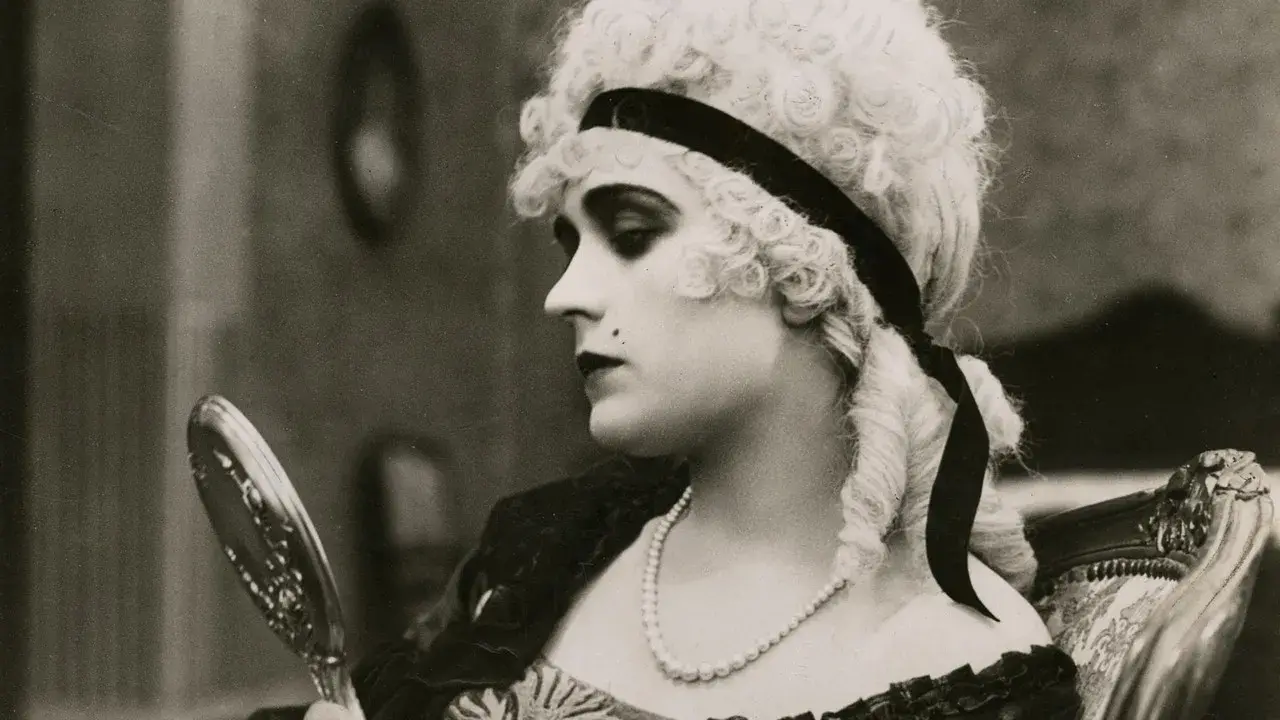 فیلم مادام دوباری (Passion 1919)