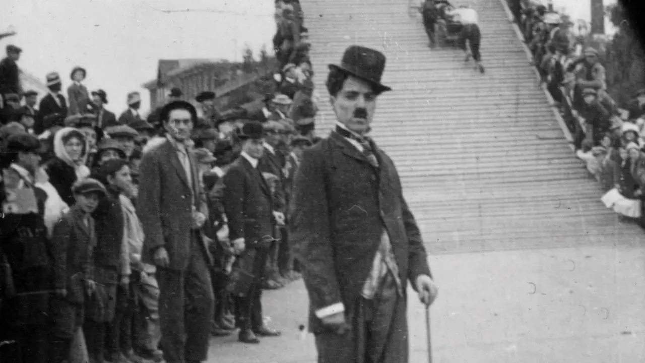 فیلم مسابقه اتومبیل‌رانی در ونیز (Kid Auto Races at Venice 1914)