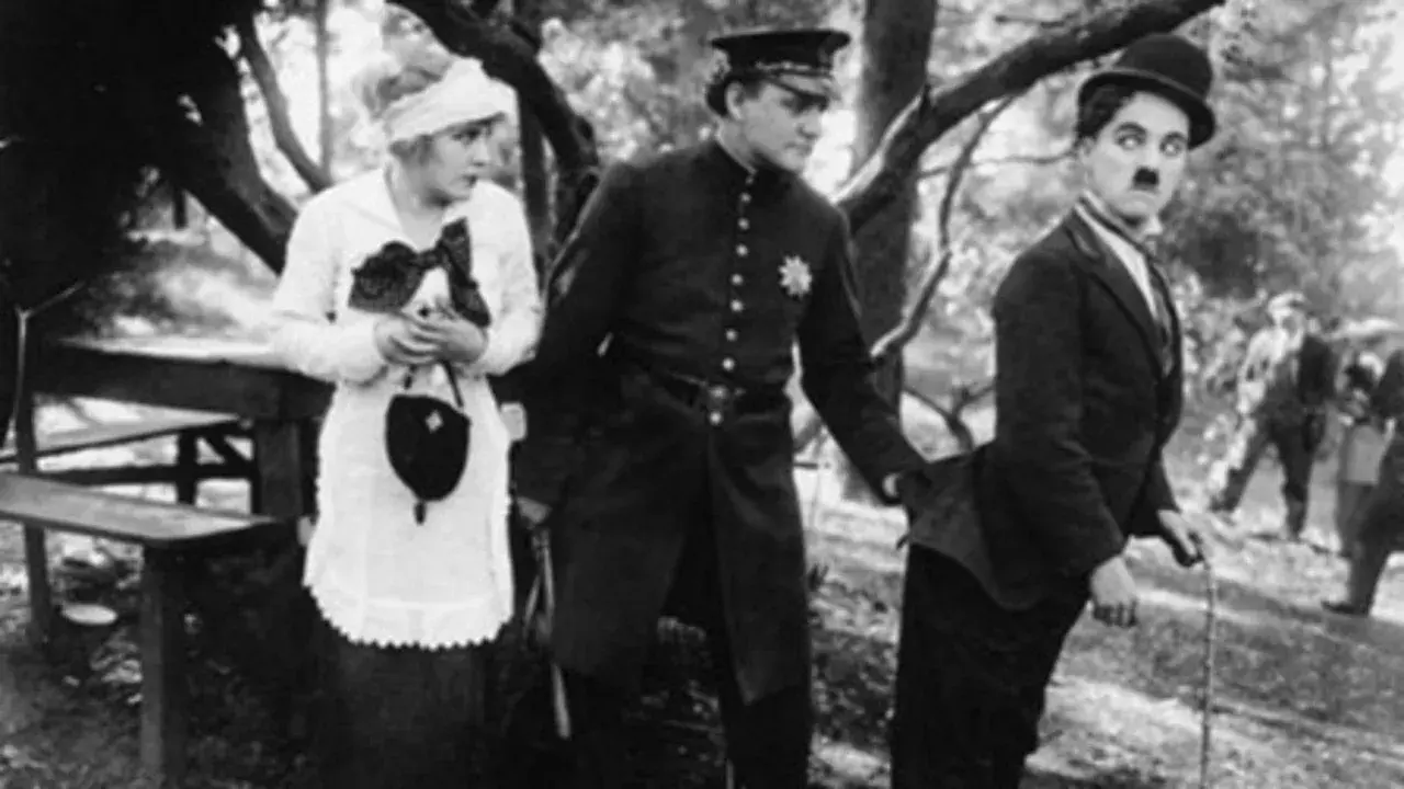 فیلم در پارک (In the Park 1915)