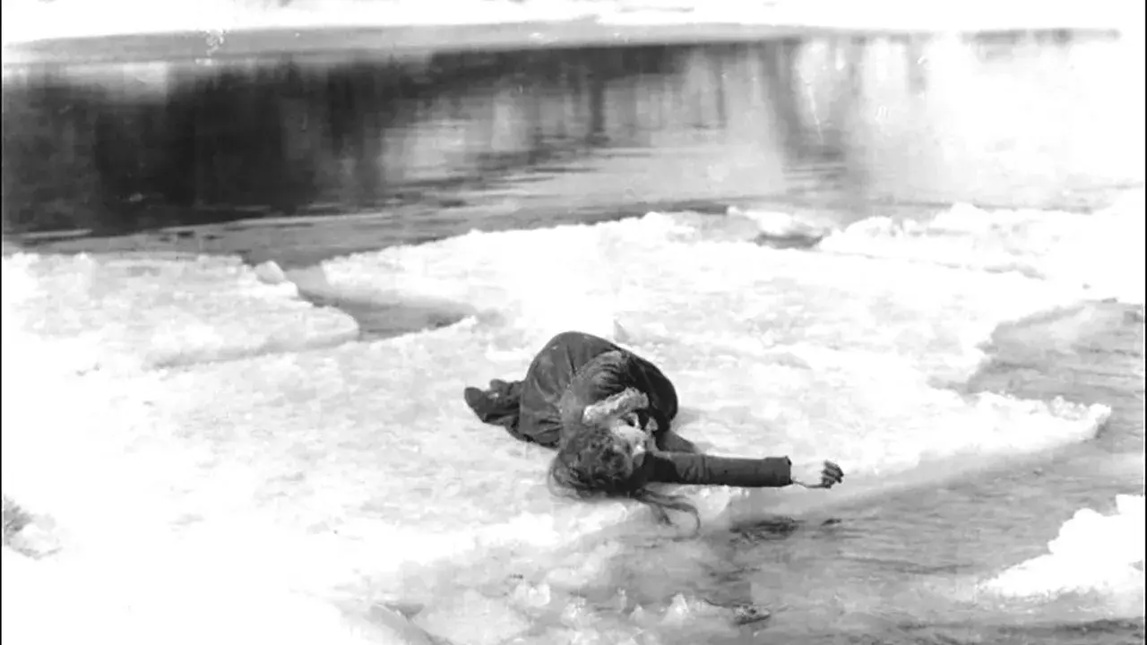 فیلم راهی به شرق دور (Way Down East 1920)