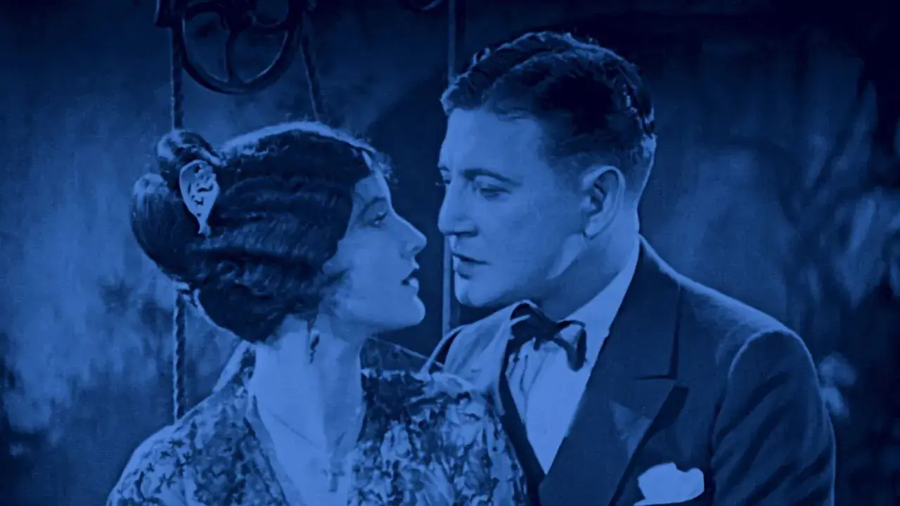 فیلم بوسه‌های بیشمار (Too Many Kisses 1925)