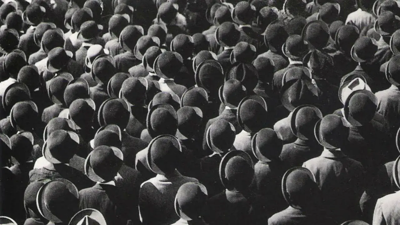فیلم پایان سن پترزبورگ (The End of St. Petersburg 1927)