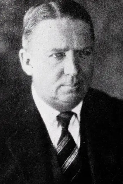 والدمار یانگ