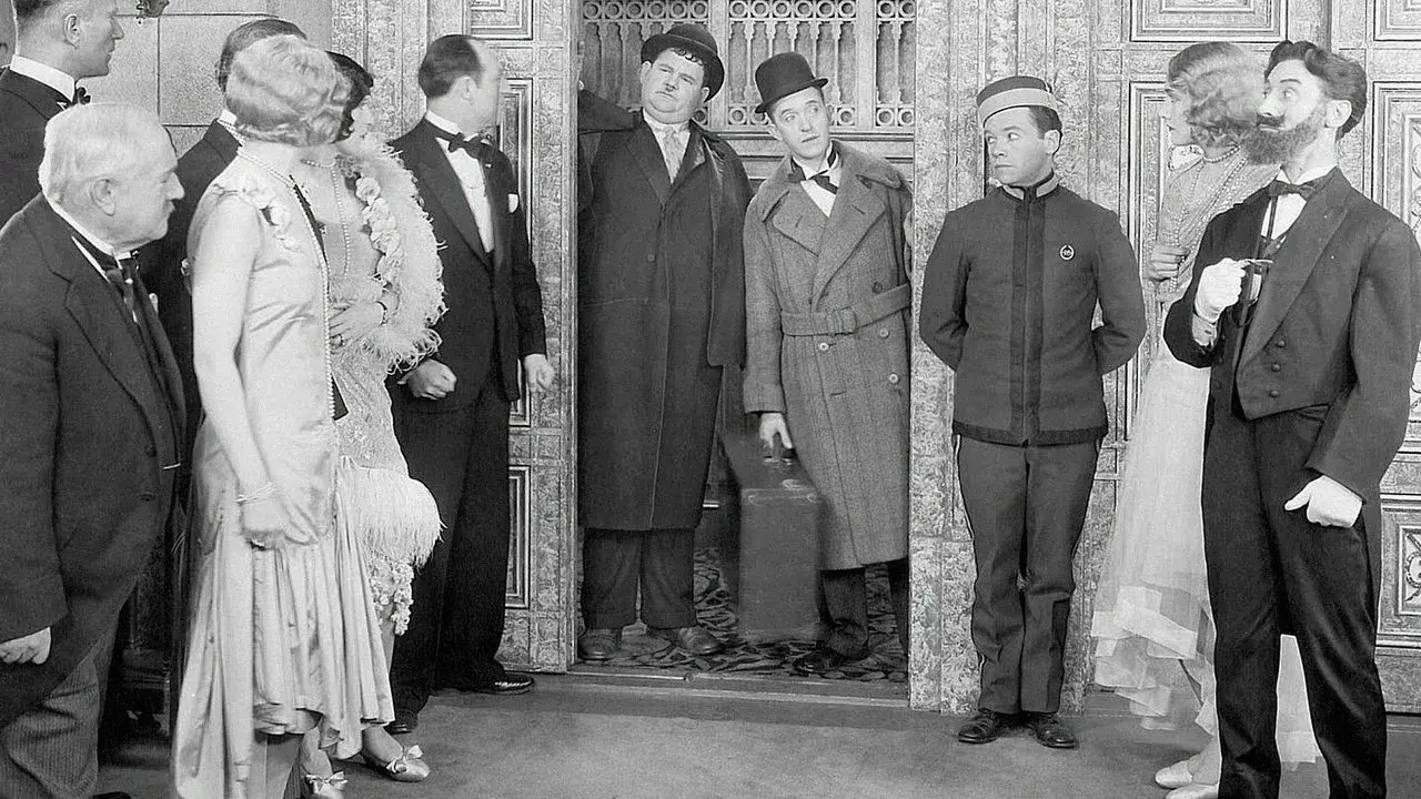 فیلم هورا هورا (Double Whoopee 1929)