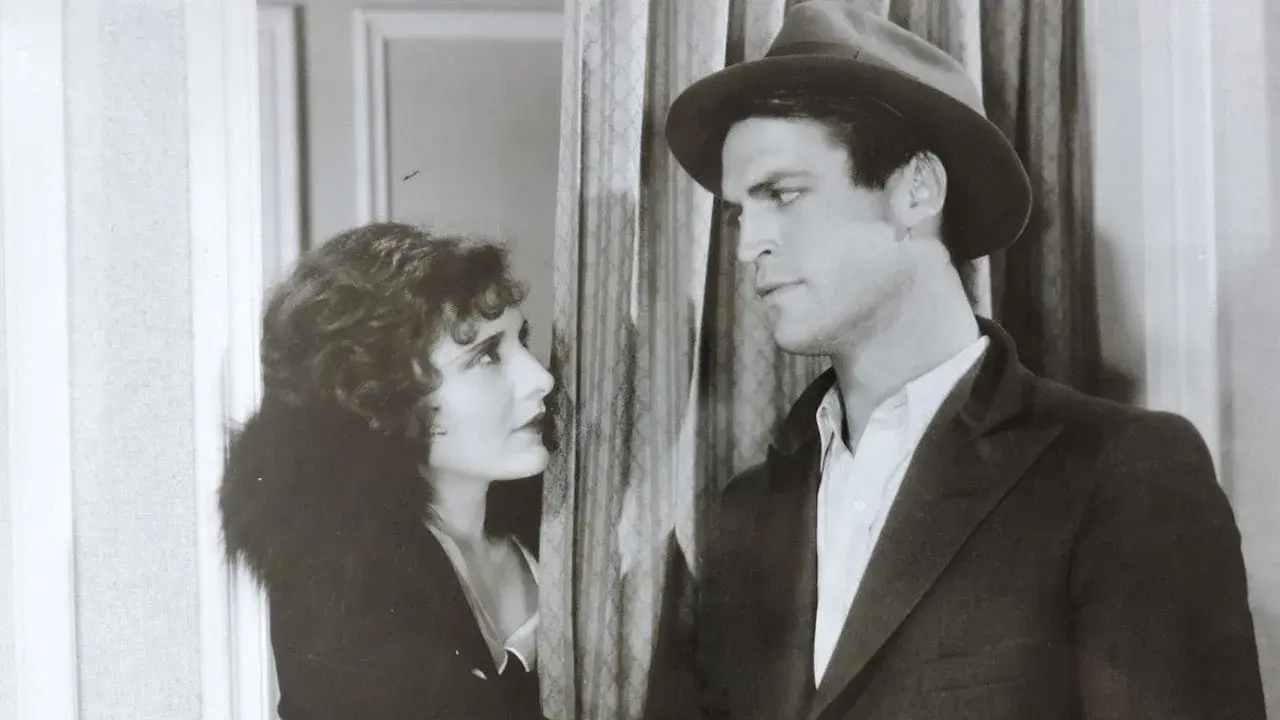 فیلم دام زن (Woman Trap 1929)
