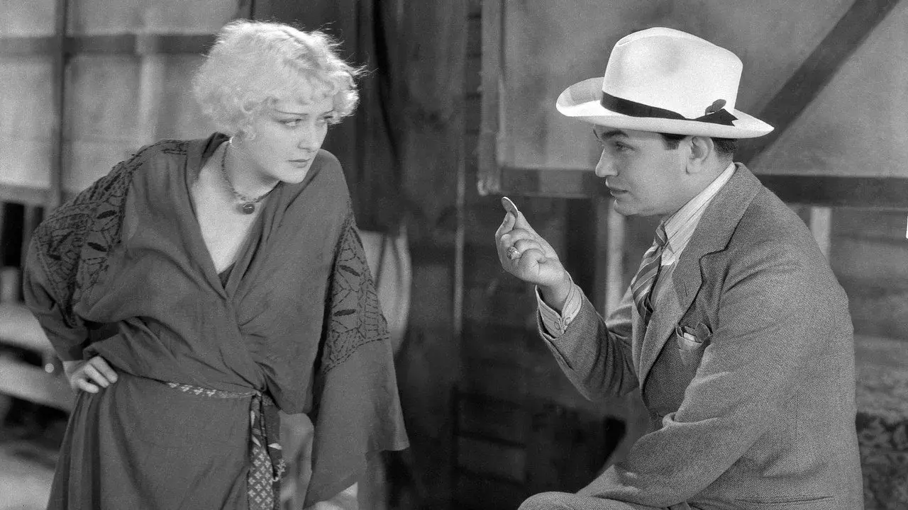 فیلم خارج از قانون (Outside the Law 1930)
