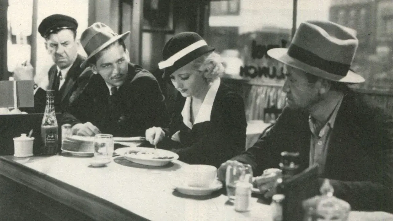فیلم چترباز (Parachute Jumper 1933)