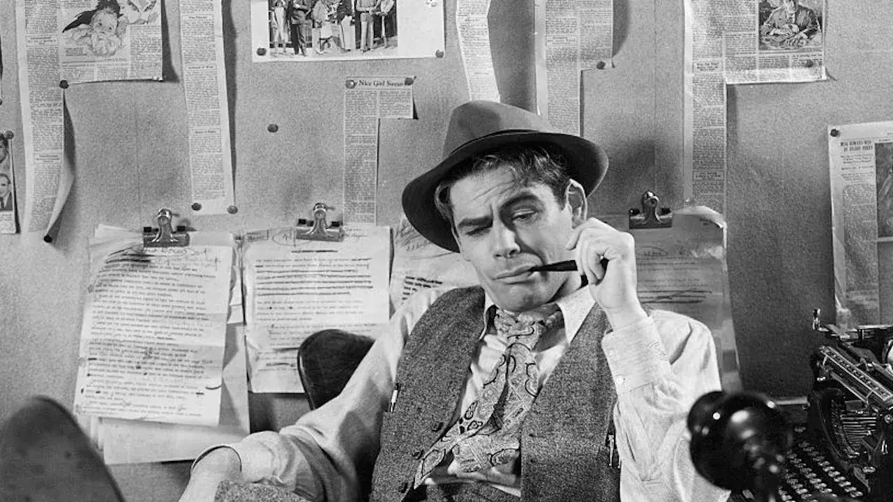 فیلم سلام نلی! (Hi, Nellie 1934)