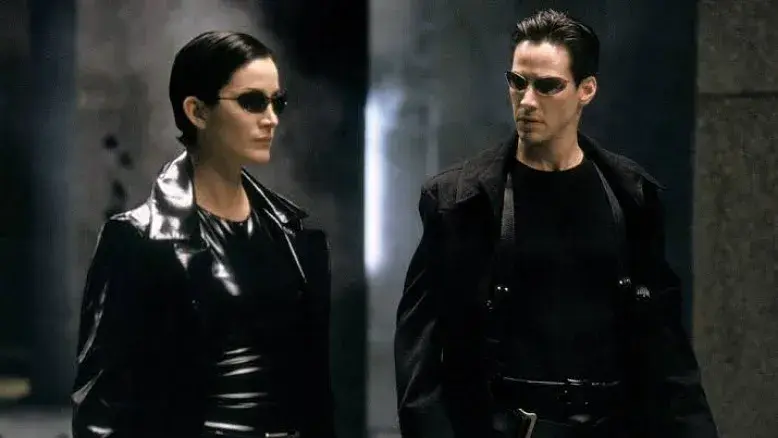 توقف ساخت Matrix 5 به دست خالق Daredevil؛ چرا گادرد پای واچوفسکی‌ها را وسط کشید؟