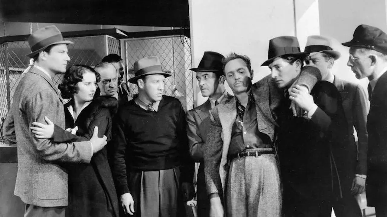 فیلم کارورزها نمی توانند پول بگیرند (Internes Can't Take Money 1937)